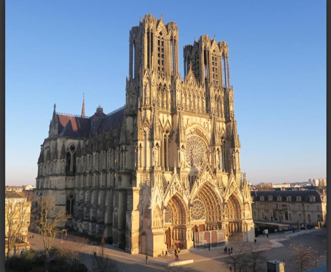 Gite En Champagne Le Sarment Cramant Bagian luar foto